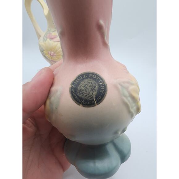 2 1940s Vintage Hull Pottery Ewer/Pitcher/Vases 5” Water Lilly - Picture 3 of 8